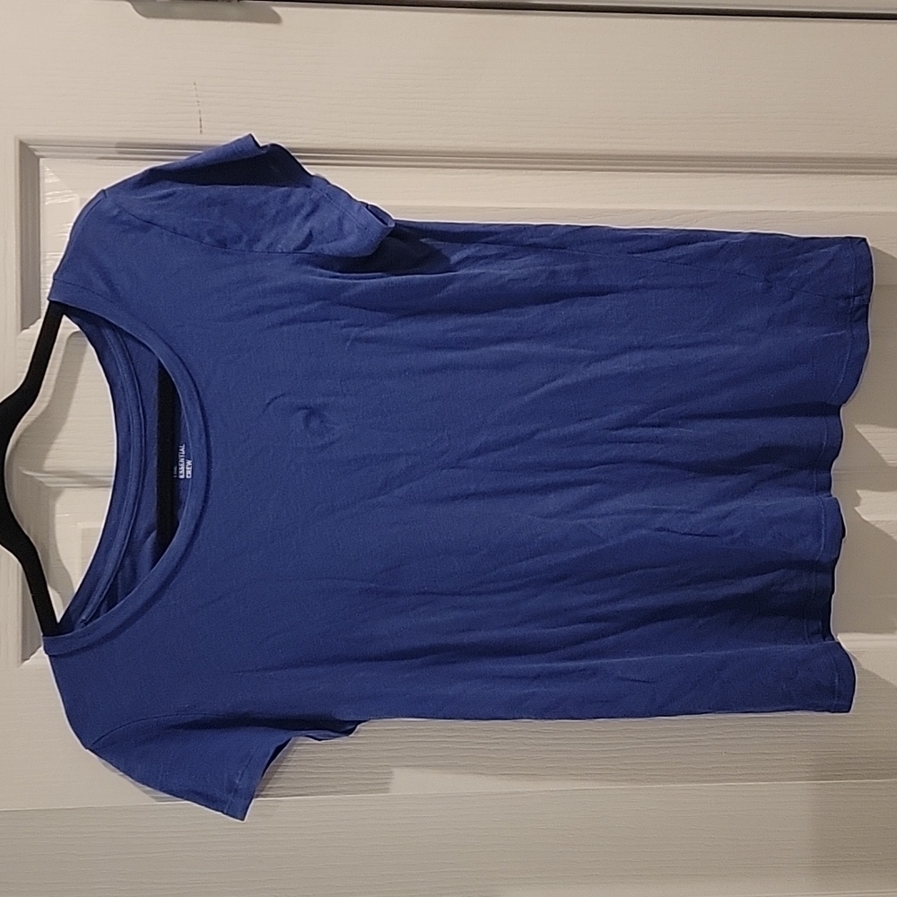 GAP The Essential Crew T Shirt Size XS